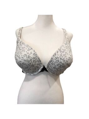 CACIQUE Plunge underwire molded cup bra. Size 44DD